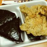 ヤムヤム - おにぎり＋レッグからあげ弁当