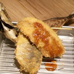 サカナズキ。 - 料理写真:大きな鯵のフライ!食べごたえがあります。