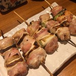 焼鳥 酉たけ - いつものねぎ間です　長葱の甘みがお肉の塩気と一緒になって旨味倍増です