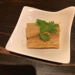 Shanhai Shisen Ryouri Kouan - 山芋の紹興酒漬け