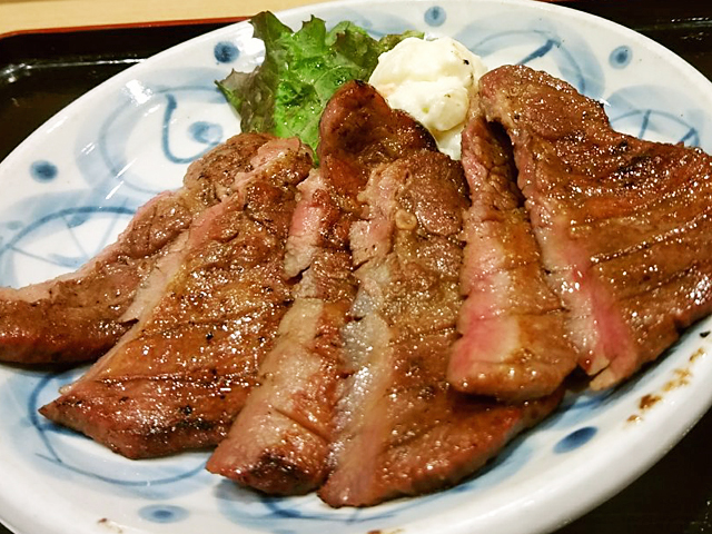牛タン仙台なとり 名古屋栄地下店 栄 名古屋 牛タン 食べログ
