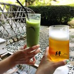 絆＋ - 足湯に浸かりながらの一杯