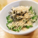 札幌ザンギ本舗 - オクラ塩昆布