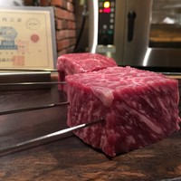 神戸牛炉窯焼ステーキ 雪月風花 北野坂 - 本日の神戸ビーフランプと村田牛