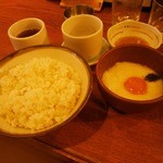 牛たん炭焼き 利久 - 麦飯＆とろろ