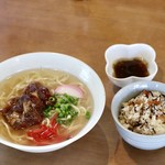 ちゅらカフェ - ソーキそばランチ