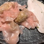 つけ麺一燈 - 鶏ワンタンそば（牛ハラミ丼付き）