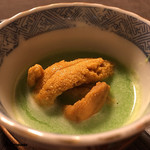 御料理 寺沢 - うすい豆のすり流しに生海胆