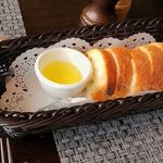 R restaurant & bar - 