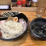 魚群 - アゴつけ麺チャーシュー