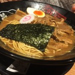 金澤濃厚豚骨ラーメン 神仙 - 