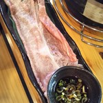 和牛と鍋 焼肉番長 - 焼きしゃぶ、もんげぇ〜デカいです!!!