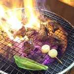 和牛と鍋 焼肉番長 - 壺漬けカルビ、ファイアー!!!