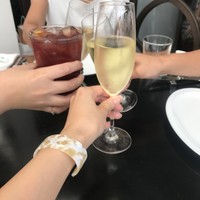 CICADA - 3人は飲み放題でスパークリング