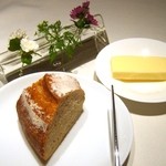 Restaurant MiYa－Vie - 最初に出されたパン