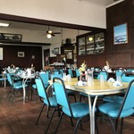 Manago Hotel - レトロカジュアルな店内