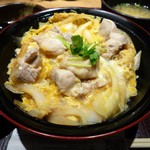 Niigata Sadoshima Ryoutsukou Chokusou Tofuro - 越乃鶏の親子丼