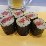 寿司 魚がし日本一 - とろぶつ巻・アップ