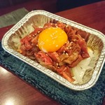 タン・シャリ・焼肉 たんたたん - 牛タンホイル焼きユッケ