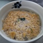 あまごころ本舗 売店 - うに雑炊（熱湯を注いだところ）