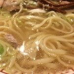 田中そば店 - 細くもちもちした麺