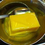 インディラ - 2011-08-08　マハラジャランチのマンゴープリン