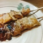 とりの秀 - 柔らかなシロ　タレで 1本100円