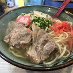 ゆんたく家 - 料理写真:ソーキそば800円 わがまま言って100円増しで大盛りに変更