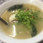 らーめん天上 - 塩ラーメンがこんな色合いなら大当たり