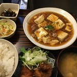 Masu kame - 本日のランチ麻婆豆腐と若鳥の竜田揚げ