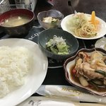 カントリーレストラン田円 - 日替わりランチ 豚肉の生姜焼き