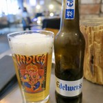 오리지널시카고피자 - ボトルビール「Edelweiss」(5%330ml／7000₩)