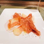 創作イタリアン Gemelli - パルマ産生ハムと白桃の盛り合わせ