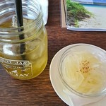 サルサ ヴェルデ - さんぴん茶と青パパイヤの浅漬け