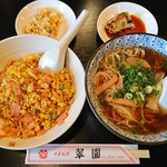 翠園 - ラーメン＋カレーチャーハン＋鶏の唐揚げ：460円＋580円＋700円）