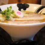 2018年7月　底が尖がった丼