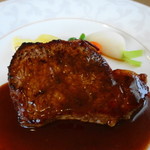 ボンシュール - お肉料理 牛ステーキ