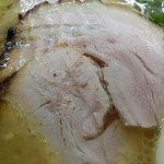 家系ラーメン 近藤家 - チャーシュー(バラ特製相当)
