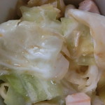 家系ラーメン 近藤家 - キャベチャーアップ