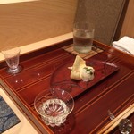 津の守坂 小柴 - 