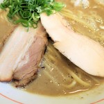 ラーメン あおやま - ２種のチャーシュー