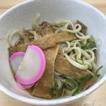 古野家 - きつねうどん・冷やし
            写真撮り忘れて、食べてる途中の写真です(￣▽￣;)