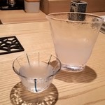 鮨 巳之七 - 蜻蛉。本日は水色のラベルのものでした。