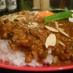カレー屋アカマル - 青唐ラム挽肉セミドライライスカレー￥1280