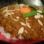 カレー屋アカマル - 青唐ラム挽肉セミドライライスカレー￥1280