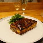 ヴィチーノ - イタリア産カステロマーノチーズと 　イタリア産サマートリュフのパイ包み