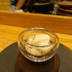 ヴィチーノ - エスプレッソとプラリネのセミフレッド 　金柑のマルメラータ添え