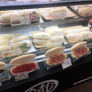 コメダ謹製 やわらかシロコッペ_2