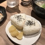 とりひげ - おにぎりセット(昆布・梅)（380円）