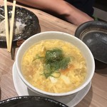 とりひげ - とりスープ（280円）
